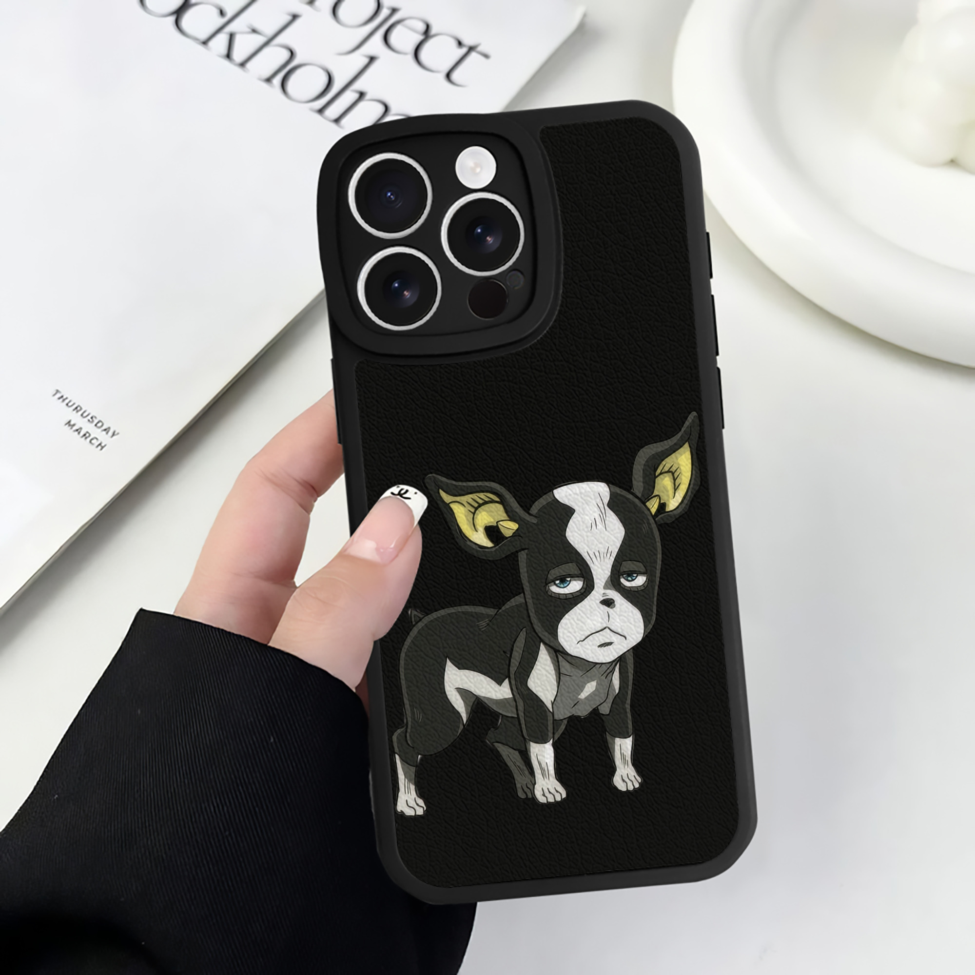 （画像用） ジョジョの奇妙な冒険 イギー JoJo's Bizarre Adventure Iggy 【iPhone 16シリーズ対応】シリコンスマホケース（レザー調） 材質：シリコン